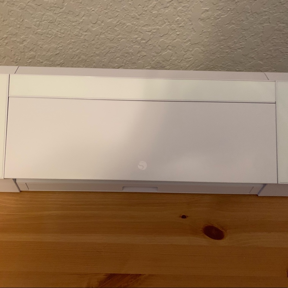 Silhouette Cameo 4 barely used